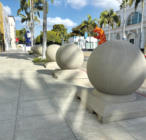 Tabor-Rodeo.Bollards
